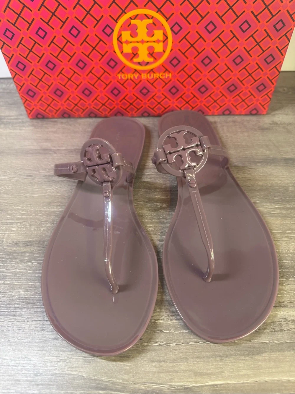 Tory Burch Mini Miller Jelly Thong Sandals size 8 $125